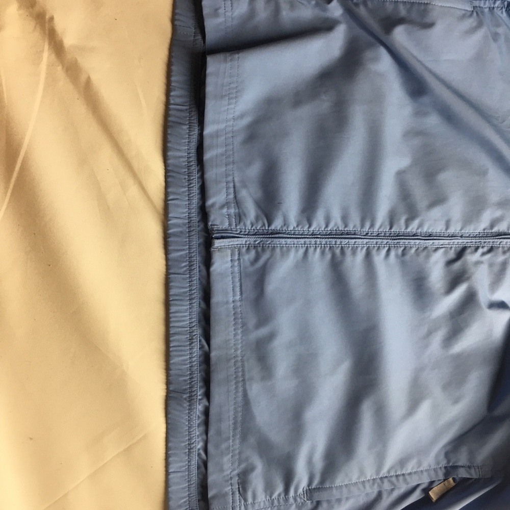 Adidas lightweight jacket - Picture 9 of 10